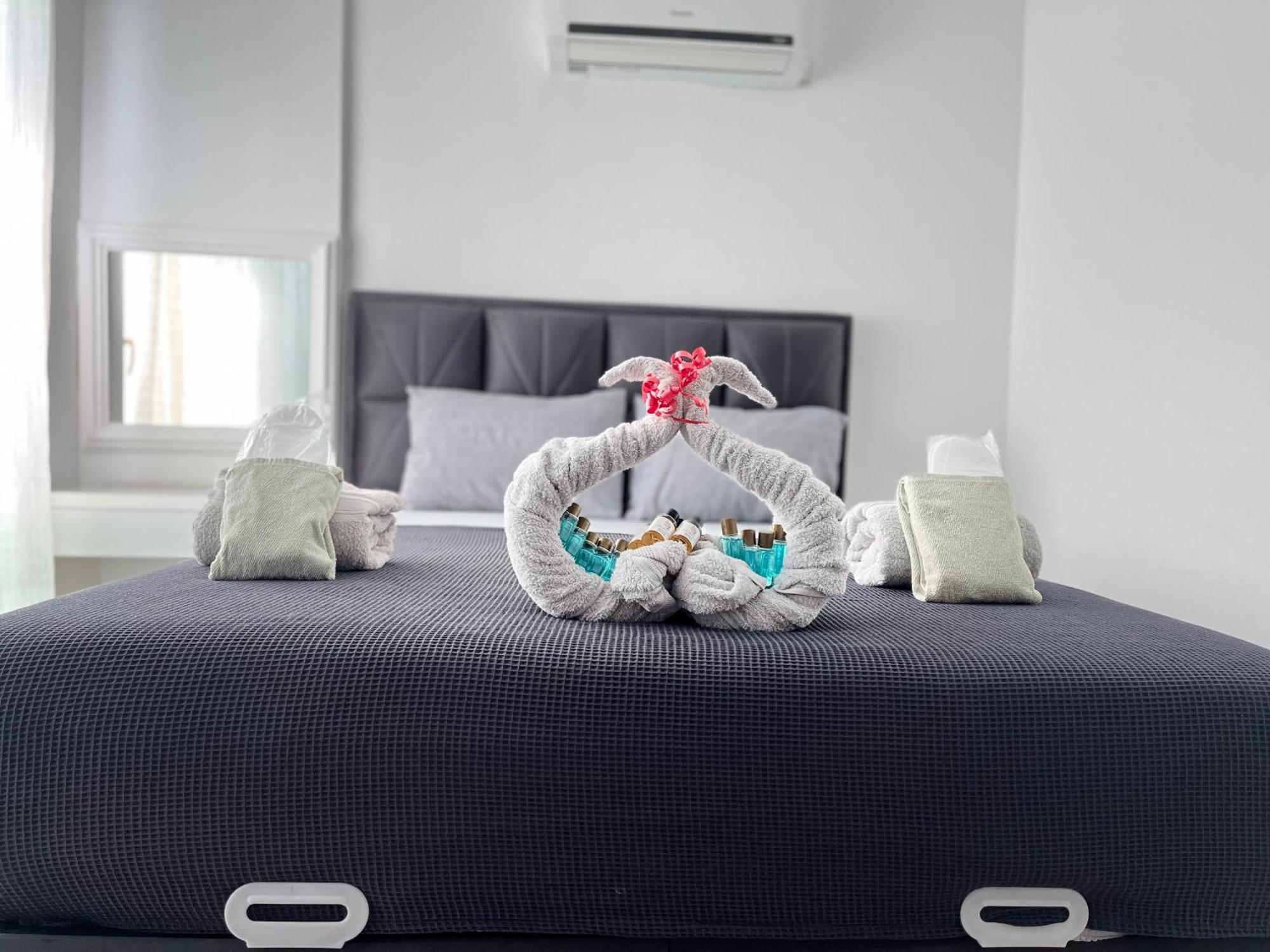 Gardenya Lara Suit Hotel Antalya Exterior photo