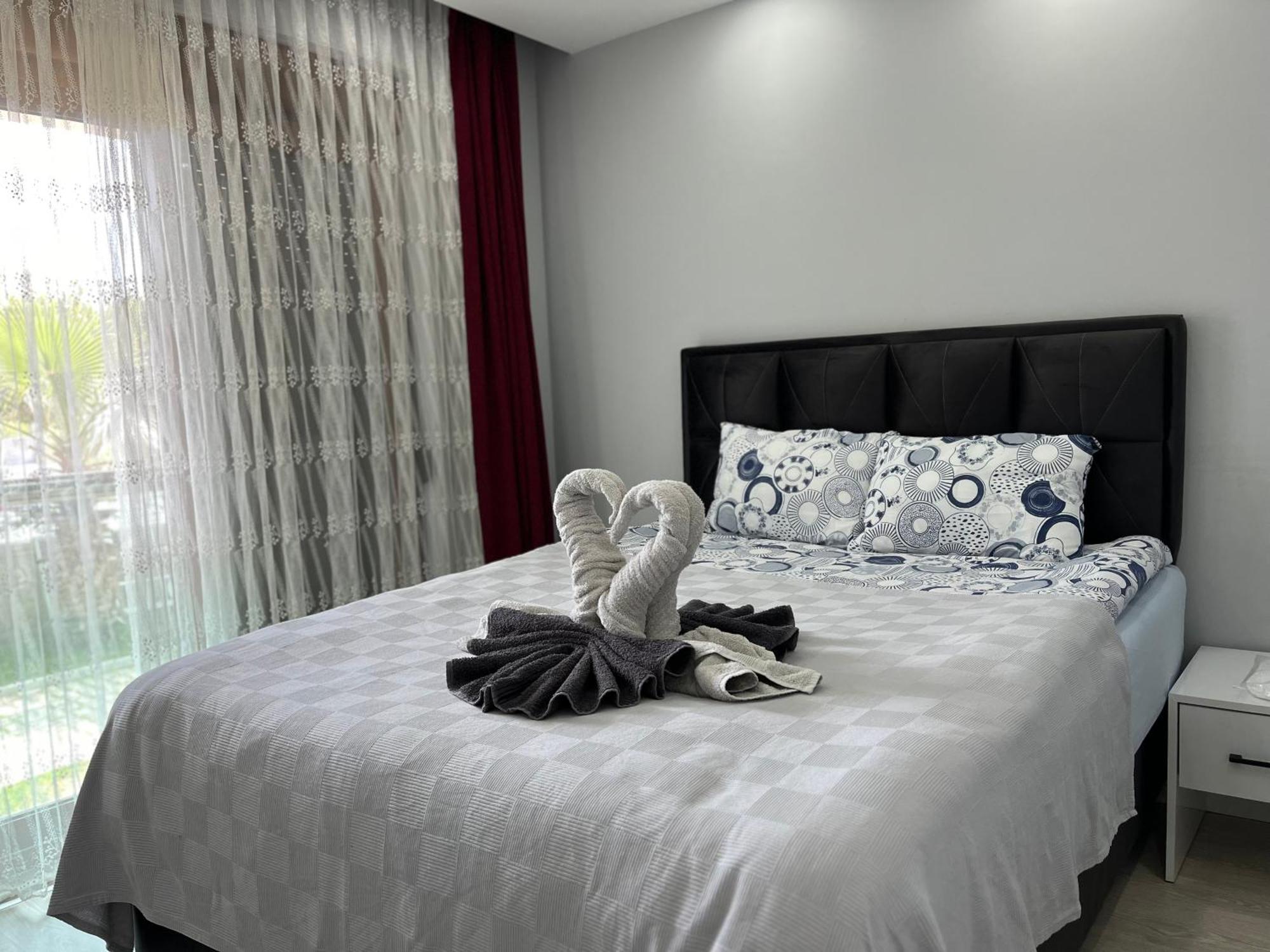 Gardenya Lara Suit Hotel Antalya Exterior photo